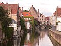 De Gouden-Handrei met op de achtergrond de Gouden-Handbrug, waar de Gouden-Handrei uitmondt in de Langerei.