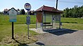 bus shelter ‎