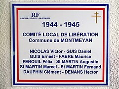 Plaque mémorielle du comité local de libération dans la mairie.