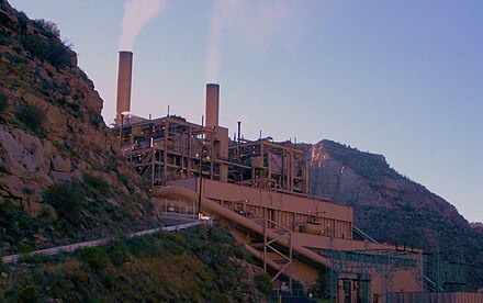 Coal-fired power plants provided 30% of consumed electricity in the United States in 2016.[6] This is the Castle Gate Plant near Helper, Utah.
