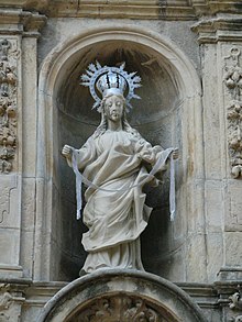 https://upload.wikimedia.org/wikipedia/commons/thumb/0/06/Catedral_de_Tortosa_P1080057.JPG/220px-Catedral_de_Tortosa_P1080057.JPG