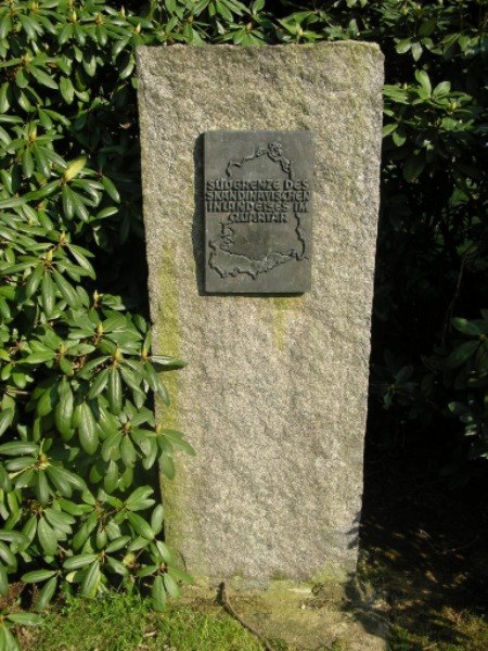 Chemnitz Gedenkstein im Stadtpark