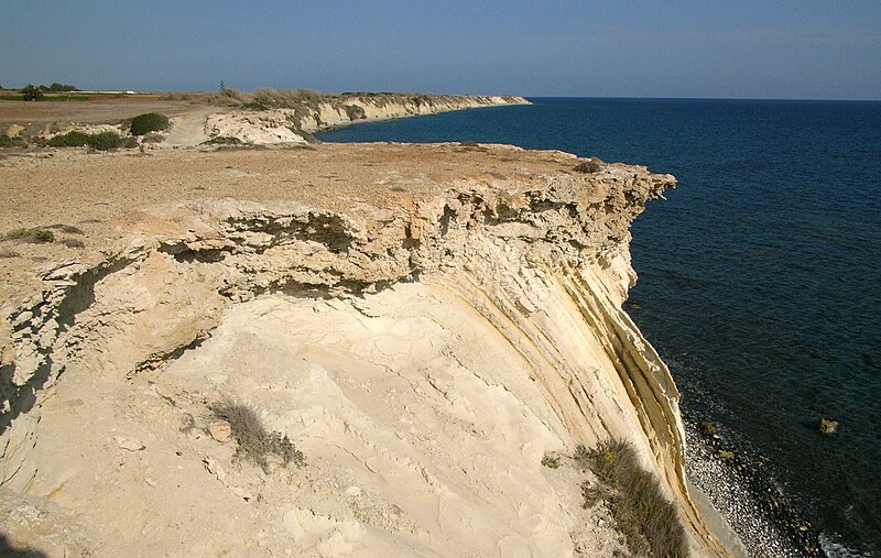 File:Cliff-hardground-cyprus hg.jpg