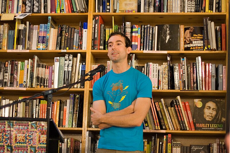 File:Craig Thompson at Powell's Books.jpg