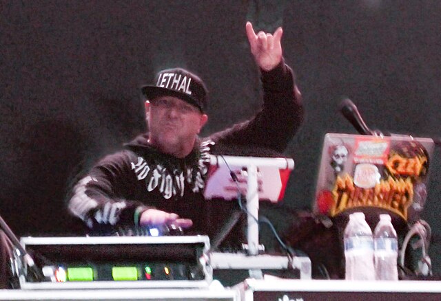 DJ Lethal performing with Limp Bizkit at KROQ Weenie Roast 2019