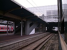 File:DLStation_platform.jpg