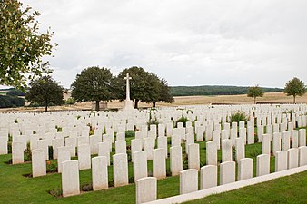 Cimitirul britanic Danzig Alley -3.JPG