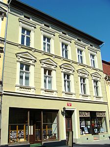 Facade onto Długa street