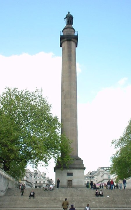 Duke Of York Monument.jpg