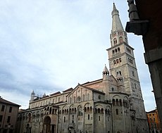 Duomo di Modena Angi19.jpg