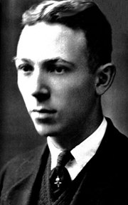 E. B. White, editor-in-chief of The Sun in 1920-1921, author of Charlotte's Web, and 1978 Pulitzer Prize winner E B White.jpg