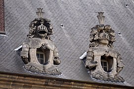 Encadrements de fenêtre de l'Hôtel des Invalides.JPG