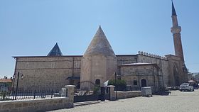 Eşrefoğlu Camii makalesinin açıklayıcı görüntüsü