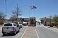 Etosha Anderson Gate, vjezd do národního parku Etosha - Namibie - panoramio.jpg