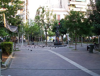 Πώς να πάτε στο προορισμό Εξάρχεια με δημόσια συγκοινωνία - Σχετικά με το μέρος