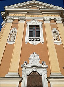 Façade de l'église de Saint Vigile, Lodrino, Brescia, United_States.jpg