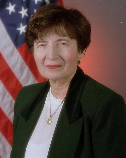 Faye Glenn Abdellah, 1988