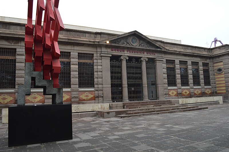 File:FedericoSilvaMuseum02.JPG