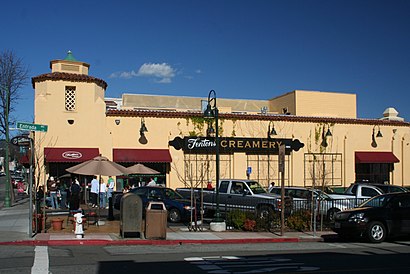 How to get to Fentons Creamery with public transit - About the place