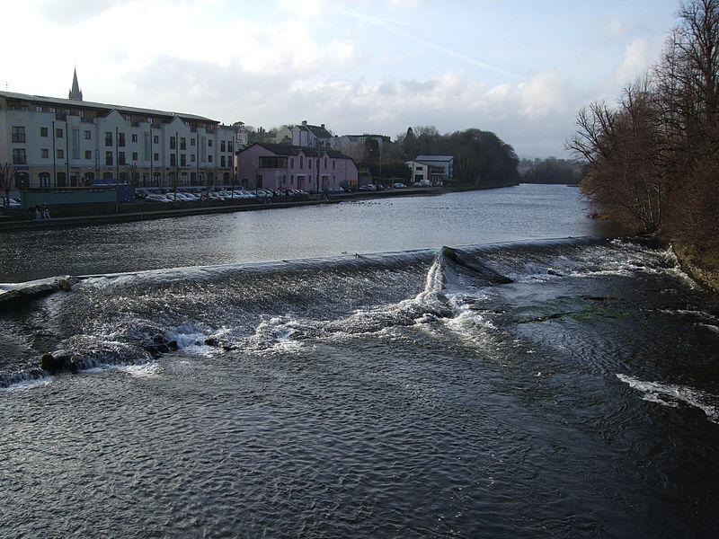 File:Fermoy Weir.JPG