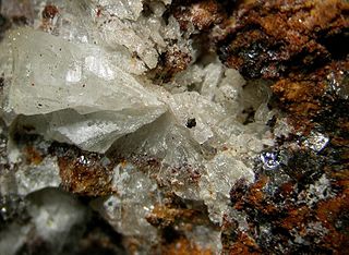 Fluellite