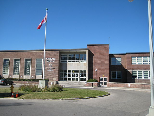 Forest Hill C.I., pictured in 2009 with the TBE coat of arms.