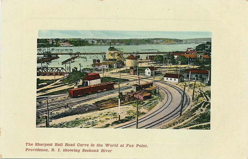 File:Fox Point railroad curve postcard.jpg