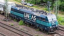 Güterzug mit Railpool-Lokomotive, Lineas-Lackierung, Köln-6680.jpg