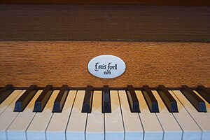 Gieboldehausen, Gustav-Adolf-Kirche, Orgel Spieltisch Detail.jpg