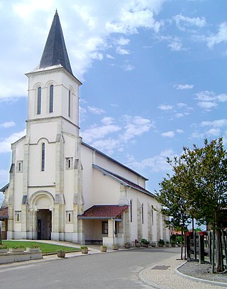 <span class="mw-page-title-main">Serreslous-et-Arribans</span> Commune in Nouvelle-Aquitaine, France