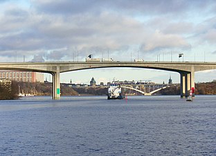 Gröndalsbron från Gröndal, vy in mot Stockholm, 2006