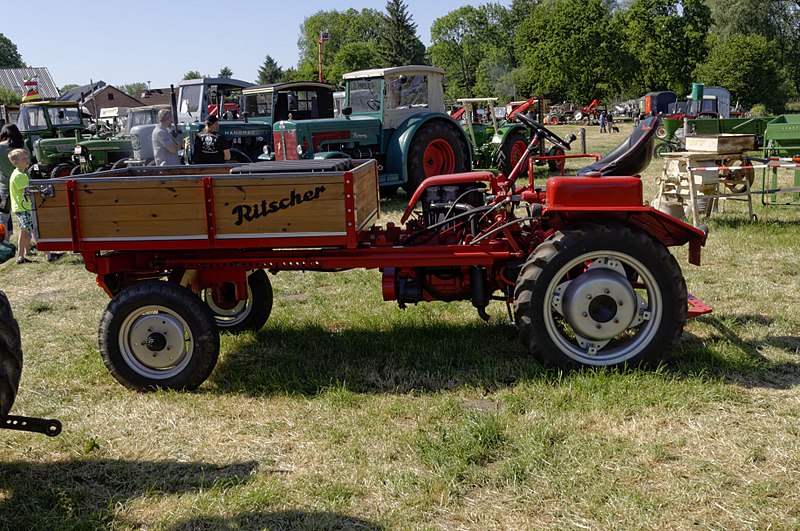 File:Hemmoor -Oldtimer Ausstellung - Ritscher - 2018 by-RaBoe 12.jpg