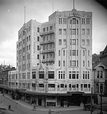 Photo of Art Deco hotel building