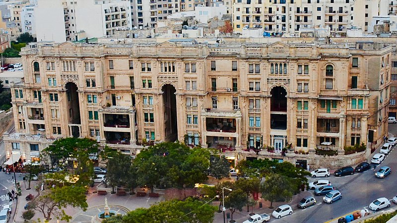 File:Hotel view of Balluta Buildings.jpg