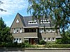 Praktijkwoning voor een huisarts in traditionalistische stijl