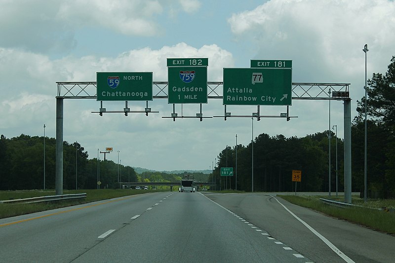 File:I-59 North - Exit 181 - AL77 (35191230575).jpg