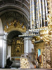 Interior da igreja, com órgão do século XVIII, restaurado em 2001