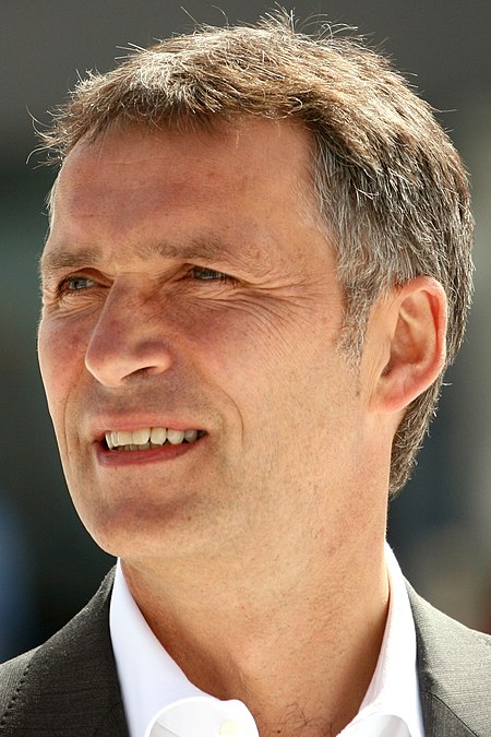 Jens Stoltenberg 2009-06-03 (bilde 02).JPG