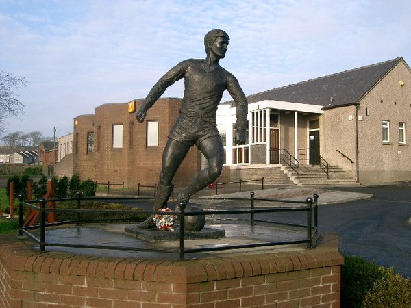 Statue in Baxter's honour in his home town, Hill of Beath in Fife – with the ball on his famous left foot