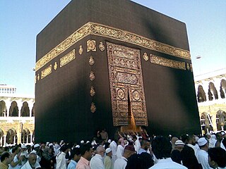 Fortune Salaire Mensuel de Umra Combien gagne t il d argent ? 1 000,00 euros mensuels