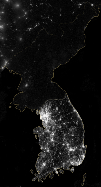 Датотека:Korean Peninsula at night - 2012 - NASA.png