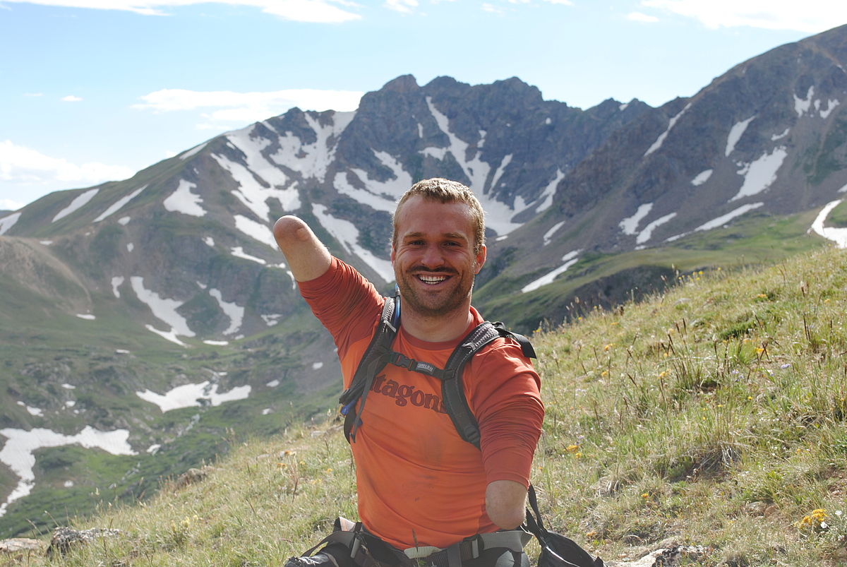 File:Kyle Maynard on Mountain.jpg - Wikipedia.