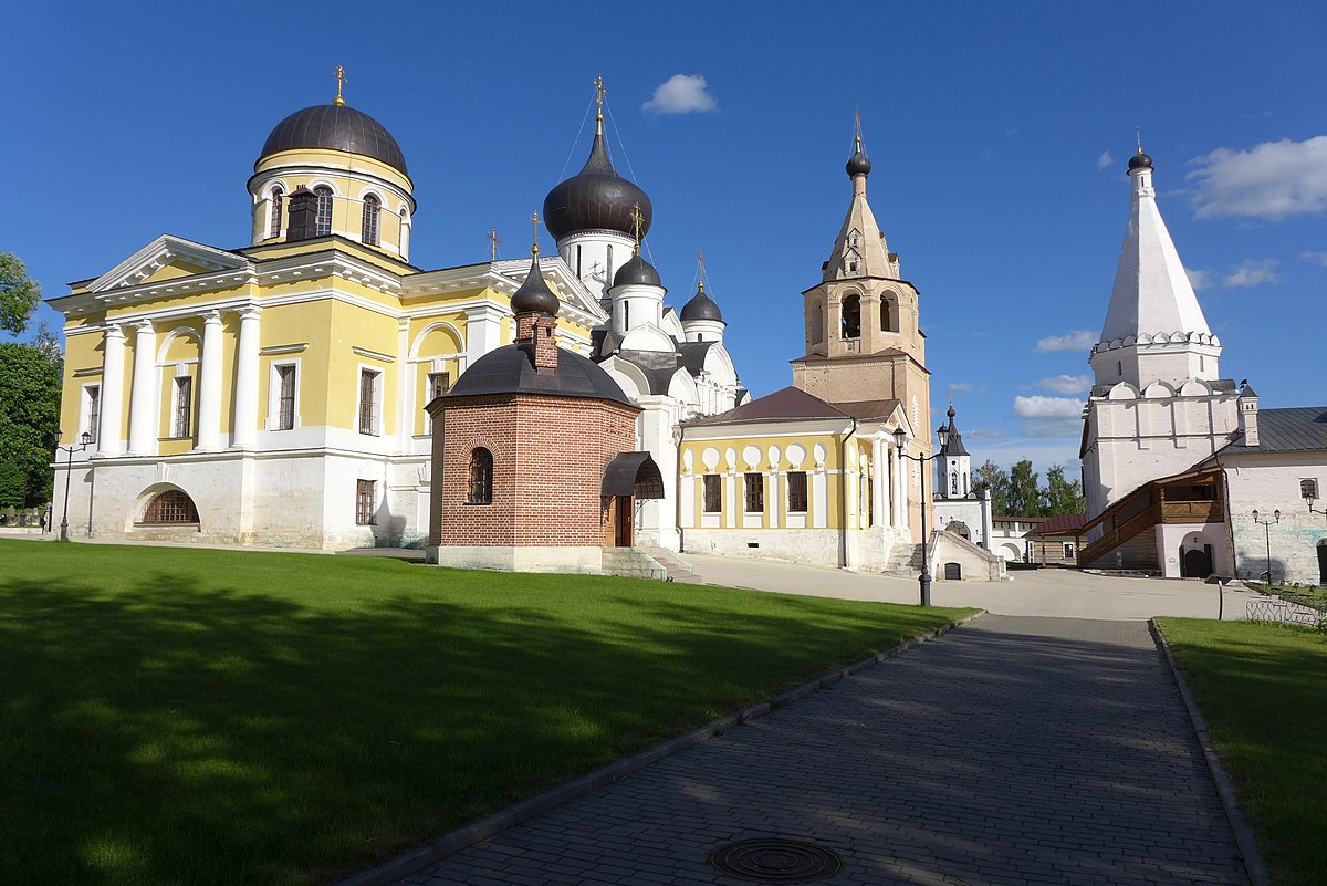 храм в старице