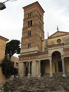 The tower of Terracina Cathedral La Cattedrale - panoramio - roadmap.jpg