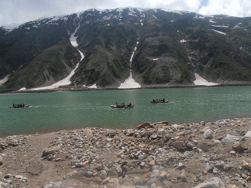 File:Lake Saifal Malook 17.jpg