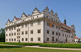 Litomyšl (Leitomischl) chateau - by Pudelek