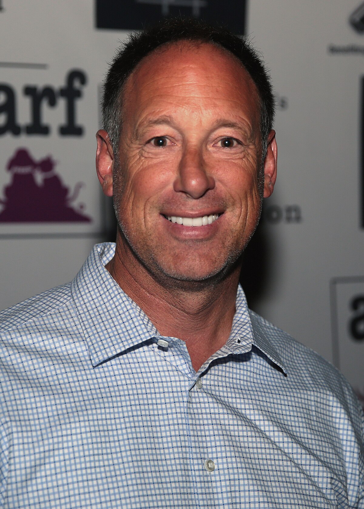 Luis Gonzalez lives out childhood dream, hits World Series Game 7