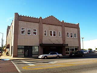 <span class="mw-page-title-main">Lyric Theatre (Anniston, Alabama)</span> Historic theatre building in Alabama, US