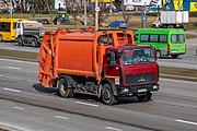 English: MAZ garbage truck. Minsk, Belarus Беларуская: Смеццявоз МАЗ. Мінск, Беларусь Русский: Мусоровоз МАЗ. Минск, Беларусь