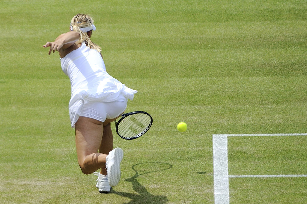 ファイル:Maria Sharapova – Wimbledon 2009 13.jpg - Wikipedia